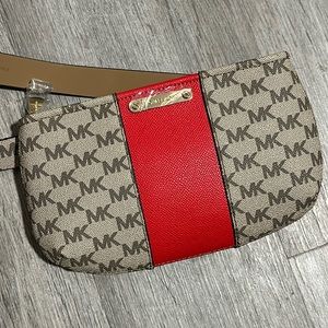 Michael Kors Hip Bag
